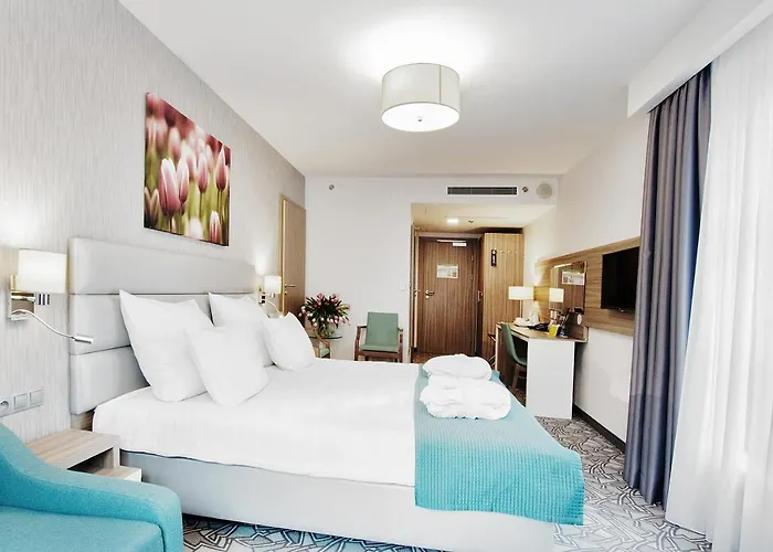 Golden Tulip Kazimierz 4*