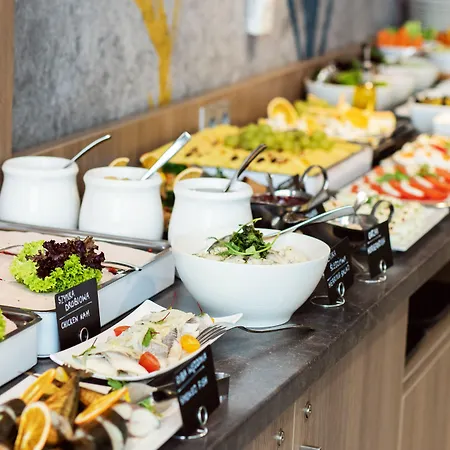 Golden Tulip Kazimierz 호텔 4*