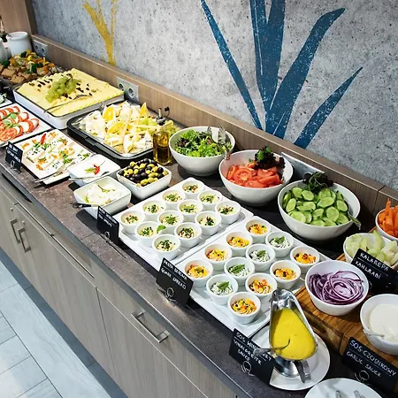 Отель Golden Tulip Kazimierz