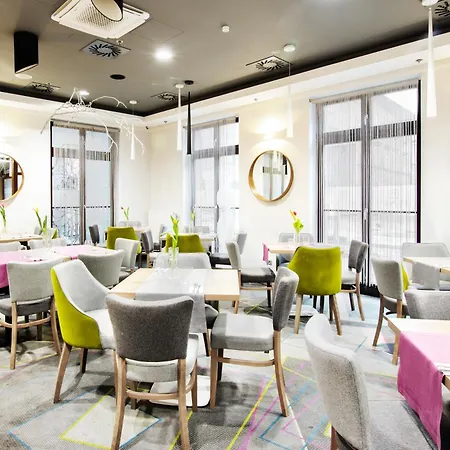 Golden Tulip Kazimierz 4*