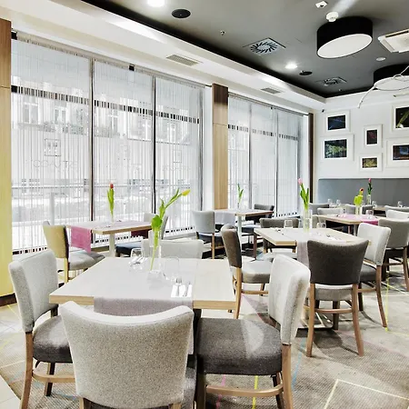 Golden Tulip Kazimierz Отель Краков