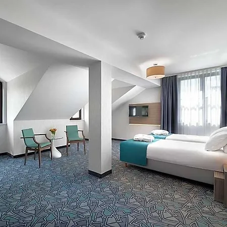Ξενοδοχείο Golden Tulip Kazimierz Krasków