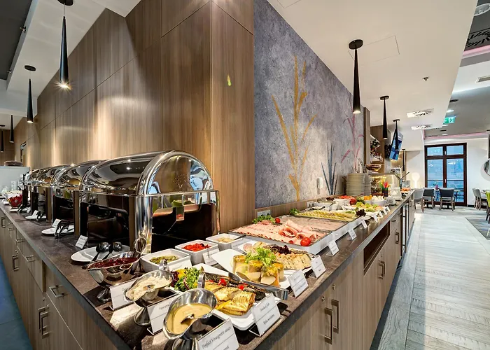 Golden Tulip Kazimierz 4*